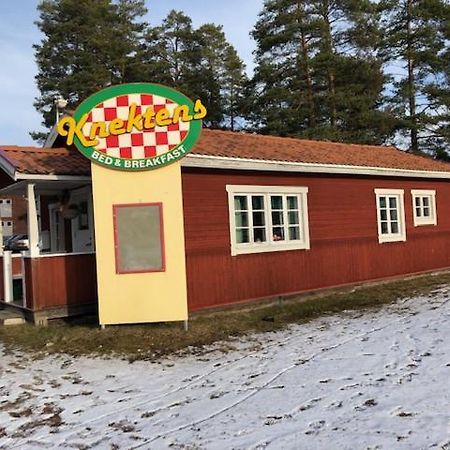 Knektens Bed & Breakfast Раттвик Экстерьер фото